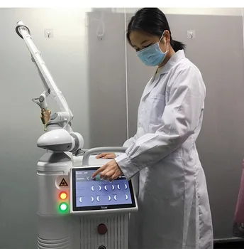 2020 nyeste fraktioneret co2-laser maskine for Vagina Tighting Pigment Fjernelse, ansigtsløftning Skønhed Udstyr CO2 Fraktioneret Laser