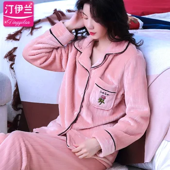 H5843 Vinter Pyjamas, der Passer Kvinder Coral Velvet Flannel Løs Nattøj midaldrende Kvindelige Husstand Tøj Mor Varm Natkjole