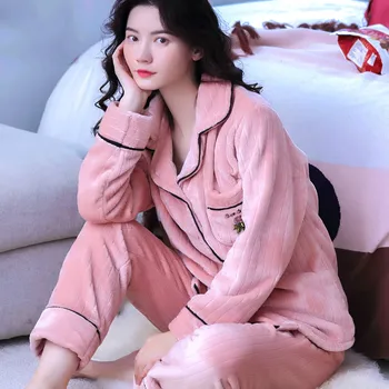 H5843 Vinter Pyjamas, der Passer Kvinder Coral Velvet Flannel Løs Nattøj midaldrende Kvindelige Husstand Tøj Mor Varm Natkjole