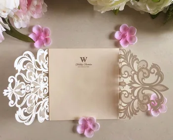 Laserskåret lace bryllup invitationer kort med champagne indsæt ,fødselsdag engagement blomst invitationskort part Kits 100sets