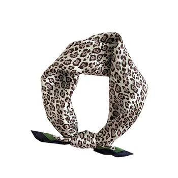 Kvinder Square Neck Leopard Tørklæde I Silke Tørklæde Foulard Sjaler Og Wraps Bandana Halstørklæde Poncho Hovedbøjle Hijab 53*53cm