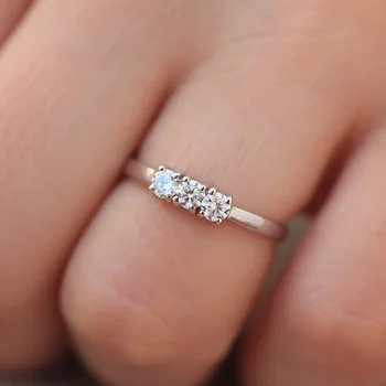 Runde Cut 0.3 ctw 3mm F farve Lab Vokset Moissanites Diamant Engagement Ring, Bryllup Band i 14K hvidguld Og Sølv Til Kvinder