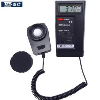 TES-1332A Digital Lux Light Meter Fotometer Bærbare Termometer
