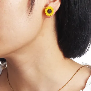 Koreanere Blomster Stud Øreringe til Kvinder Charmerende Solsikke Søde, Sjove, Søde Tegnefilm Mode Øreringe Plast Harpiks Smykker Gave