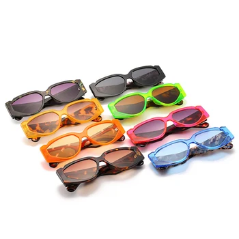 Fashion Små Cat Eye Solbriller Kvinder 2020 Luksus Brand Designer Vintage Farverige Trendy Ovale solbriller Mænd UV400 Nuancer