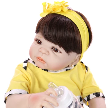 KEIUMI Collectible 57CM Reborn Baby Dolls Fuld Vinyl Kroppen, Så Virkelig Som Pige i Live Dukke I Brasilien lille Barn bebe Toy Fødselsdag Gave