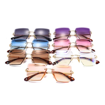 Emosnia Uindfattede Square Solbriller Til Kvinder Gennemsigtig Gradient Linse Metal Ramme UV400 Top Kvalitet solbriller Oculos De Sol
