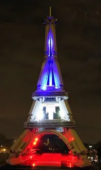 Led Lys Kit (Kun Lys Sæt) For Arkitektur Eiffeltårnet Lys, Der Er Kompatibelt Med 21019