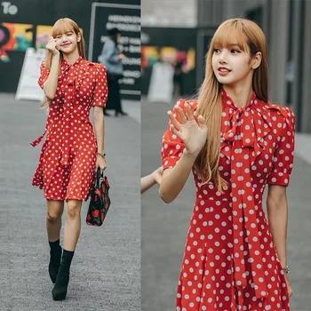 Kpop koreanere Kendte Bue-knude Rød retro temperament Kjole kvinder om sommeren streetwear moden, sød Korte ærmer mini dreeses