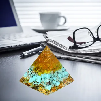 Orgonite Forbedre Formue Hjælpe Erhvervslivet Naturlig Krystal Energi Orgone Pyramide Dekoration Proces Harpiks Heldig Gave