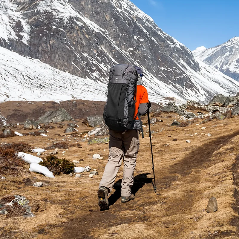 NatureHike udendørs klatring taske stor kapacitet rejse vandring camping rygsæk 60+5L let bjergigning rygsække sort